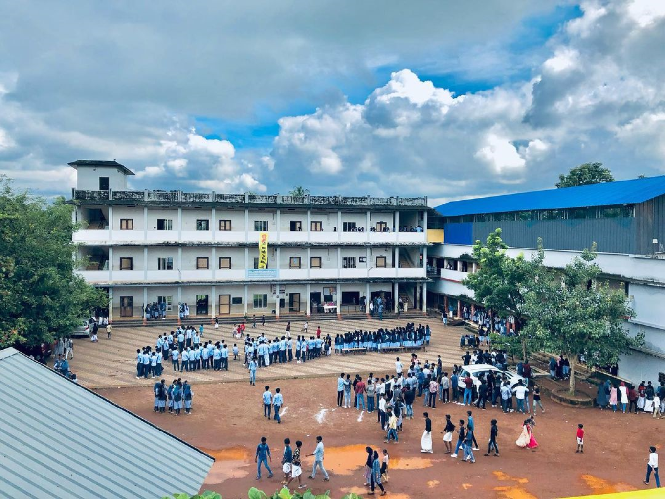 Government Higher Secondary School Peruvallur
